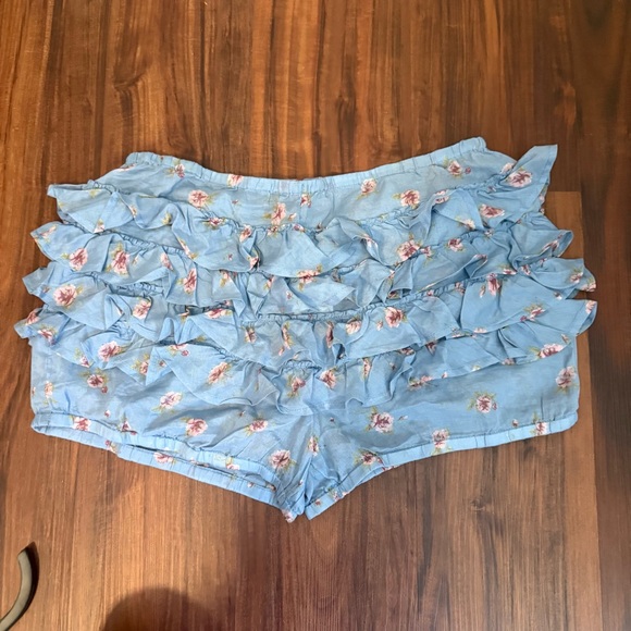 Free People Ruffle Up Bloomer Shorts - Picture 3 of 6
